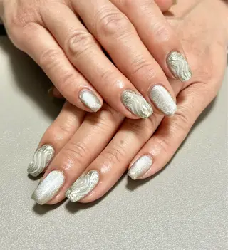 ネイル by laki 🌼TOMOのネイルデザイン