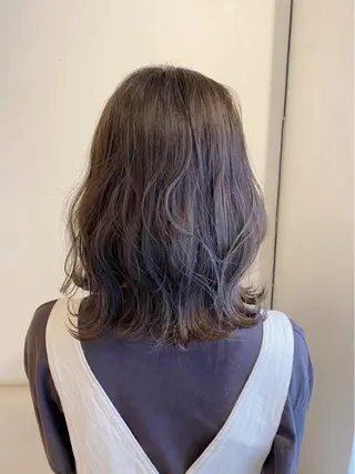 ミディアム カラー 石井 佑樹のヘアスタイル