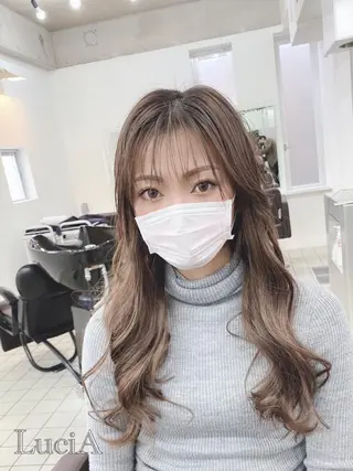 ロング ヘアアレンジ カラー LuciA/エクステ カラーのヘアスタイル
