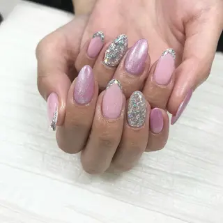 ネイル Nail Blue512所属・Nailist MINORIのネイルデザイン