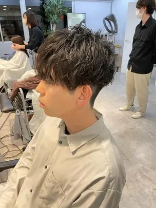 ショート メンズ 木下英治/ウルフ /レイヤー/銀座のヘアスタイル