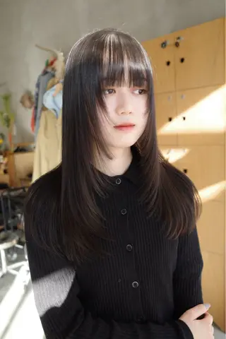 ロング 柔らかいオリーブ🍃 カラーNatsumiのヘアスタイル