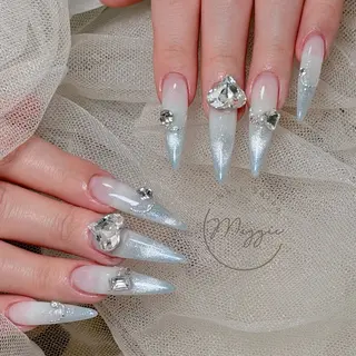 ネイル Maggie Nail🦩のネイルデザイン