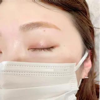 アイブロウ 🐠DIAMOND EYES店長🏝️堤のマツエク・マツパデザイン