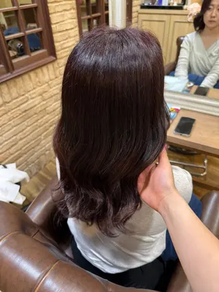 カラー 中村 朱沙のヘアスタイル