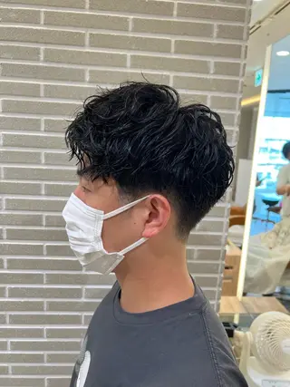 パーマ メンズ 赤本悠斗波巻きパーマ メンズパーマのヘアスタイル