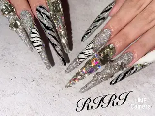 ネイル riri オーナーのネイルデザイン