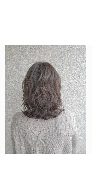 ミディアム カラー ヘアアレンジ 髪質改善サロン🍃 AIRI のヘアスタイル