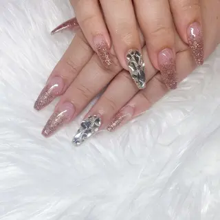 ネイル Nail Doctor所属・naildoctor なおみのネイルデザイン