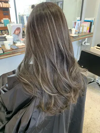 ロング カラー Little_okinawa所属・Mikuri 【Little】のヘアスタイル