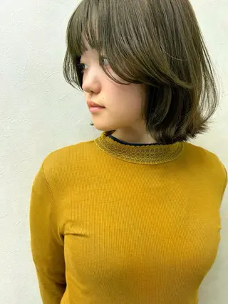 ショート カラー ナカジマ ナナのヘアスタイル
