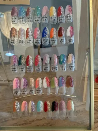 ネイル soän所属・Aki Nailのネイルデザイン