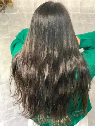 ロング ank classic hair【アンククラシックヘアー】所属・バレイヤージュ ハイライト　齋藤祐哉のヘアスタイル