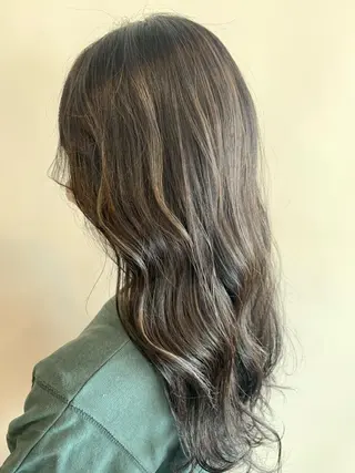 ロング FLAGS YAMATOのヘアスタイル