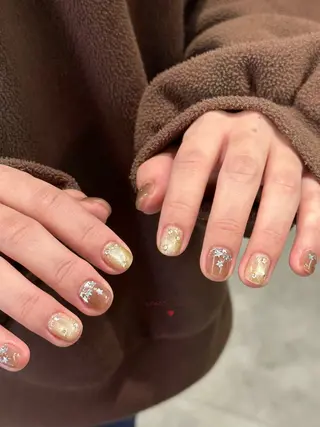 ネイル støtteNail Lihoのネイルデザイン