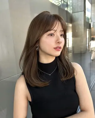 セミロング 井上 育海のヘアスタイル