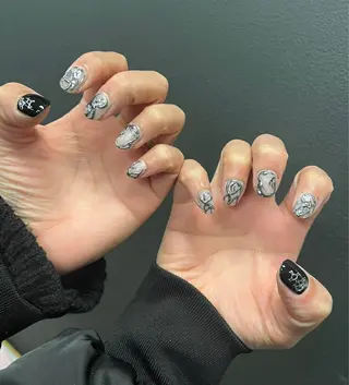 ネイル Tini ANA.CHUOのネイルデザイン