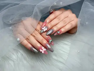 ネイル Cloudy Chan Nailのネイルデザイン