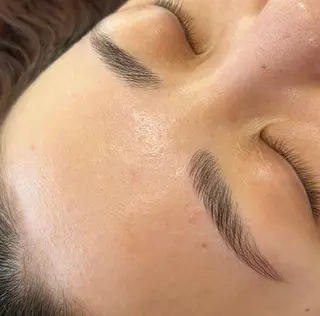 アイブロウ lafleur Yurinaのエステ・リラクイメージ