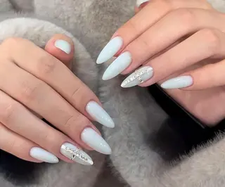 ネイル エリ🫧 nail池袋東口のネイルデザイン