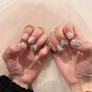 ネイル 黒葛原 めぐみのネイルデザイン