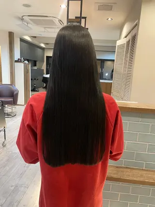 ロング カラー 渋谷 留菜のヘアスタイル