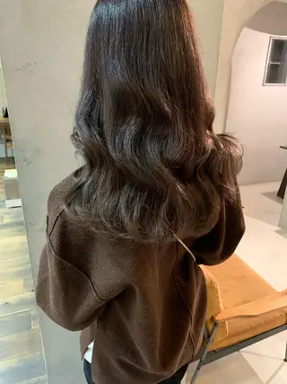 セミロング カラー レイヤー/韓国ヘア 杉浦結梨のヘアスタイル