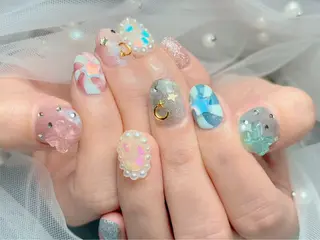 ネイル マジックミラー所属・マジック ミラーのネイルデザイン