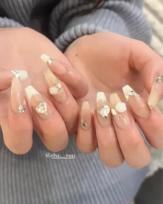 ネイル SALON ELVI.所属・SALON ELVI.のネイルデザイン