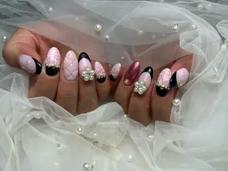 ネイル ✴︎ Delightのネイルデザイン