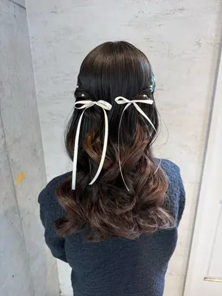 ロング ヘアアレンジ 女性に人気♪ はやしほのかのヘアスタイル