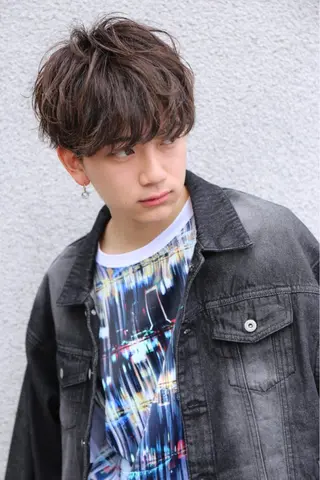 ショート パーマ メンズ 🔷ブリーチバレイヤ ージュ🔷飯野達也のヘアスタイル