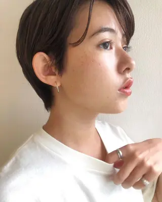 ショート カラー THE DAY所属・AKI HASHIMOTOのヘアスタイル