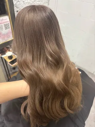 ロング カラー ハイトーン/ダブル カラー/akihoのヘアスタイル