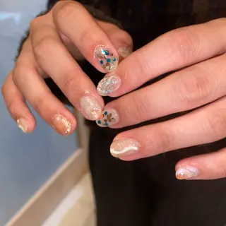 ネイル Yu_me北堀江店所属・Yu_me北堀江 shinoのネイルデザイン