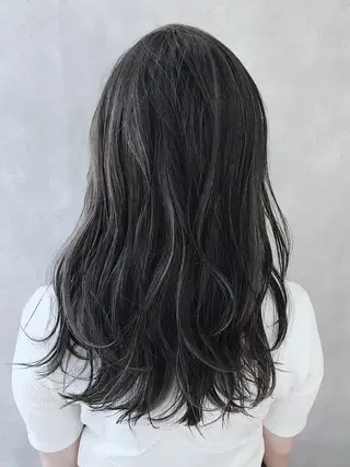 セミロング カラー MOU namba ムウナンバのヘアスタイル