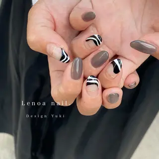 ネイル Lenoa Yukiのネイルデザイン