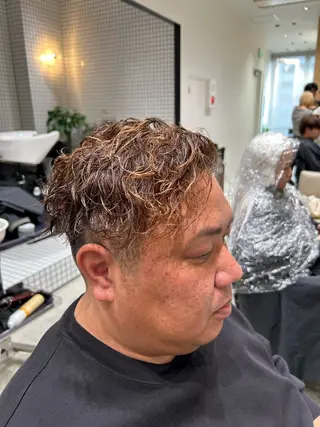 パーマ メンズ 🐲ツイスパ🐲 フェード/龍のヘアスタイル