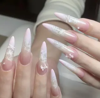 ネイル Pure&Rich Nailのネイルデザイン