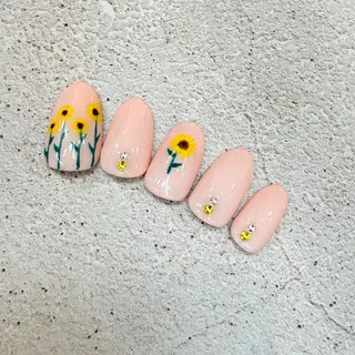 ネイル 重永 夏南のネイルデザイン