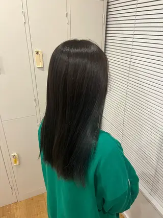 カラー 藤原 智恵のヘアスタイル