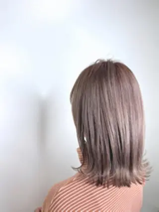 ミディアム カラー特化 横川　翔希のヘアスタイル
