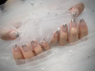 ネイル I-nailロング /ワンホン/キラキラのネイルデザイン
