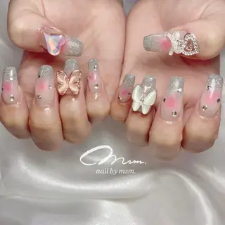 ネイル 同時施術◎💅🏻 ネイル/眉毛/まつ毛のネイルデザイン