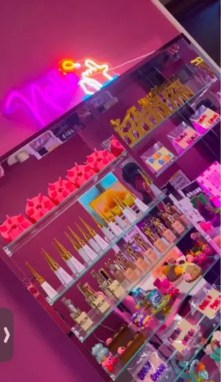 ネイル ネイル製作所 COCONUTNのネイルデザイン