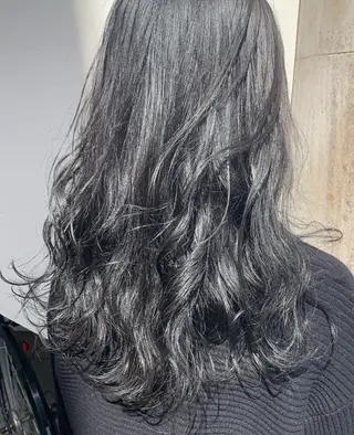 ロング カラー ヘアアレンジ SALOWIN原宿ash店所属・憧れの艶ハイトーンへ 🌙サイダサキのヘアスタイル