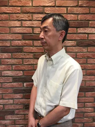 ショート 赤坂barber 古澤慶一郎【モテ髪】のヘアスタイル