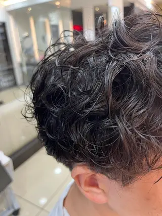 パーマ メンズ 吉田 隆之介のヘアスタイル