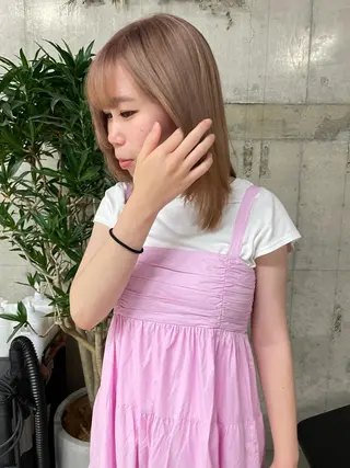 カラー wewe: momoeのヘアスタイル