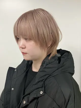 ショート fumikaブリーチ /ウルフのヘアスタイル